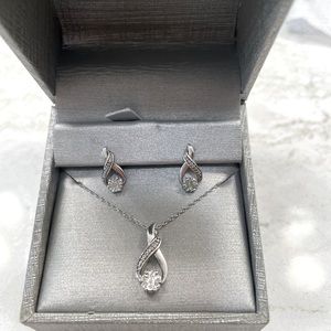 Zales Diamond Accent Jewelry set